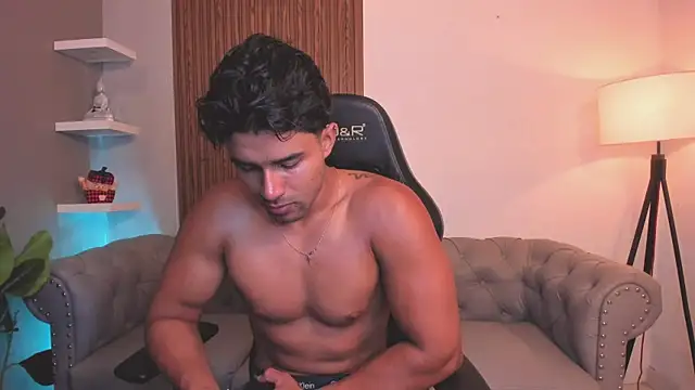 liam collins21 online show from 04-23-26, 12:29