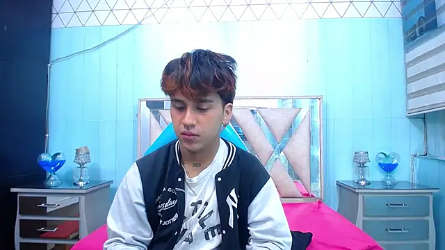 alex 477 online show from 09-16-25, 11:44