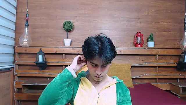 alex 477 online show from 10-29-25, 11:34