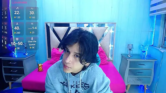 alex 477 online show from 04-23-26, 11:42