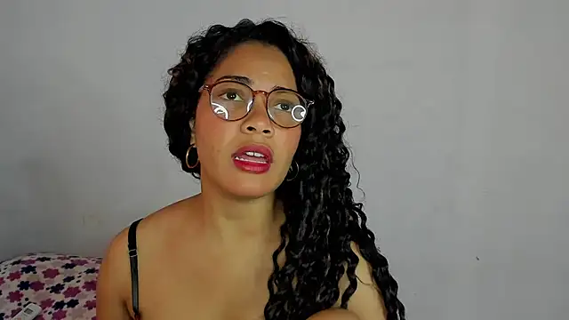 Jade Dorthini online show from 01-21-25, 07:39