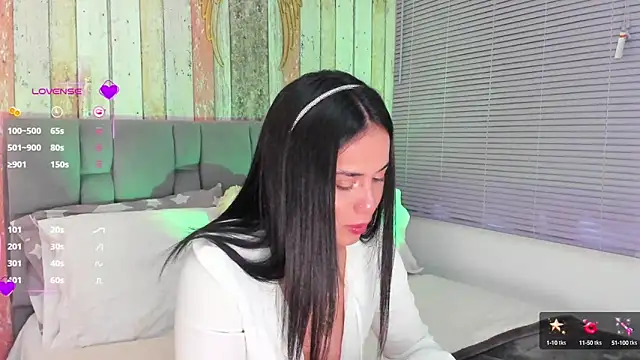 Gigi-bom online show from 02-21-25, 10:04