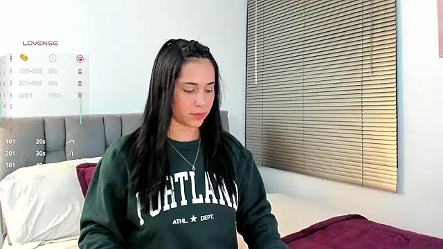 Gigi-bom online show from 02-06-26, 12:26