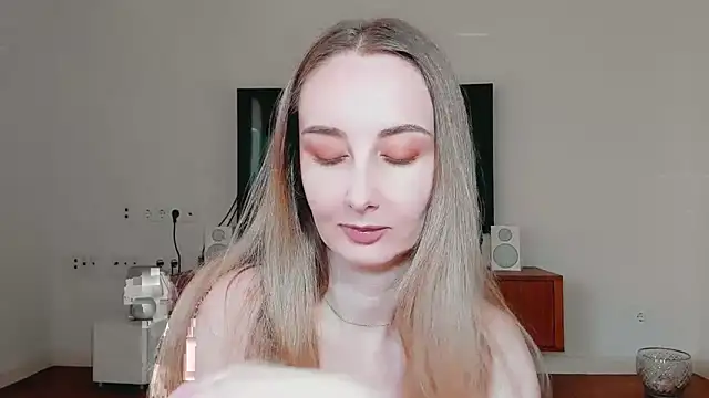 Maiami000 online show from 03-05-26, 12:45