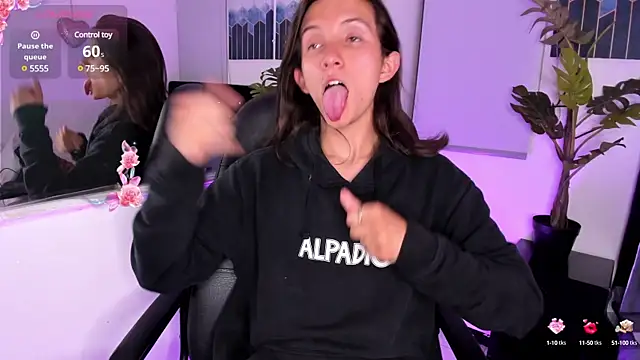 Feniix   online show from 02-05-25, 03:45