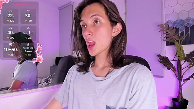 Feniix   online show from 02-06-25, 07:56