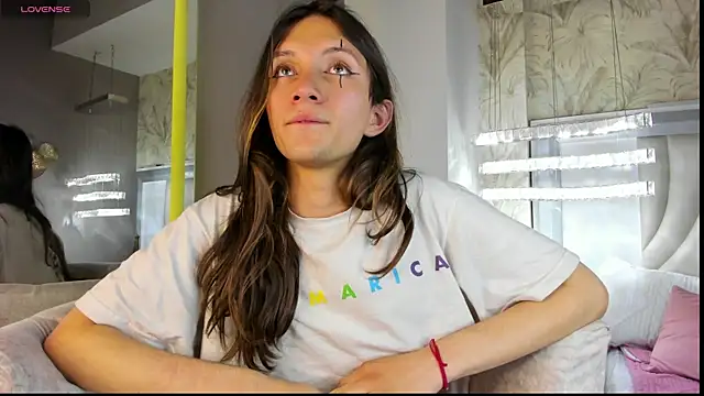 Feniix   online show from 04-10-26, 05:01