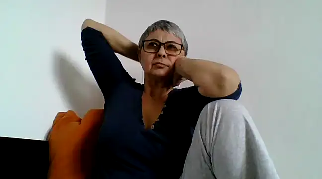 roseblak42 online show from 03-15-25, 08:58