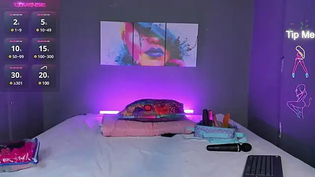 IsabellaSpencer online show from 01-15-25, 10:13