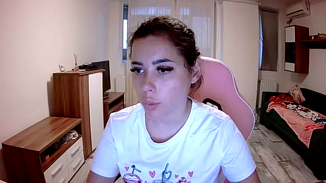 LovelyJulliette online show from 09-11-25, 03:56