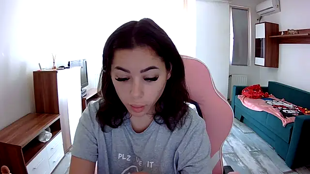 LovelyJulliette online show from 09-15-25, 12:38