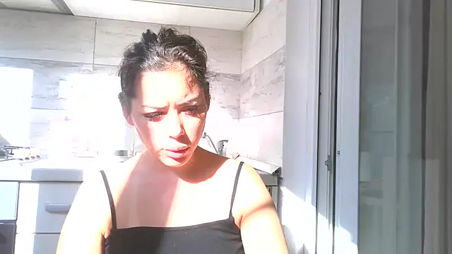 LovelyJulliette online show from 10-29-25, 11:56