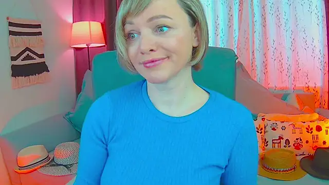 NandiSmile online show from 03-13-25, 10:26