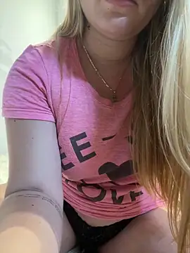 Snapshot of natashasweet chatting on 01-05-25, 02:52 natashasweet online show from 01-05-25, 02:52