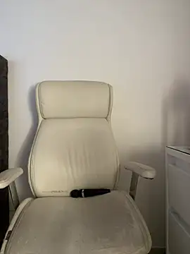 Snapshot of natashasweet chatting on 03-03-25, 03:53 natashasweet online show from 03-03-25, 03:53