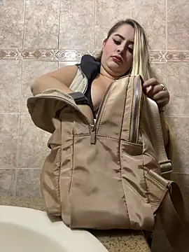 Snapshot of natashasweet chatting on 10-26-25, 09:53 natashasweet online show from 10-26-25, 09:53