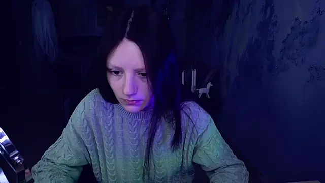 VeliraBraitberg online show from 12-15-24, 05:13