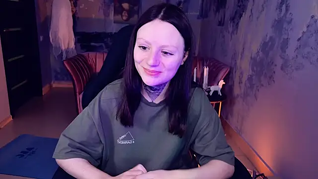 VeliraBraitberg online show from 12-15-24, 08:19