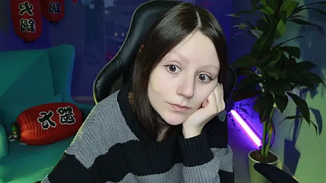 VeliraBraitberg online show from 12-29-24, 08:11