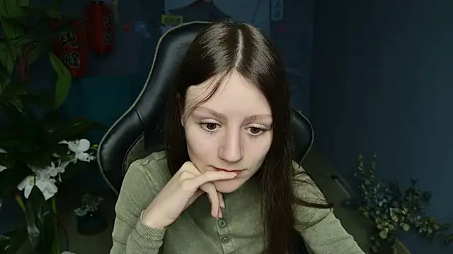 VeliraBraitberg online show from 02-08-25, 08:09