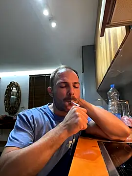 Adventurehotman online show from 09-24-25, 09:51