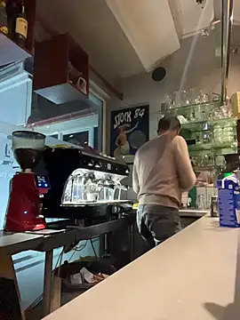 Adventurehotman online show from 11-13-25, 08:19