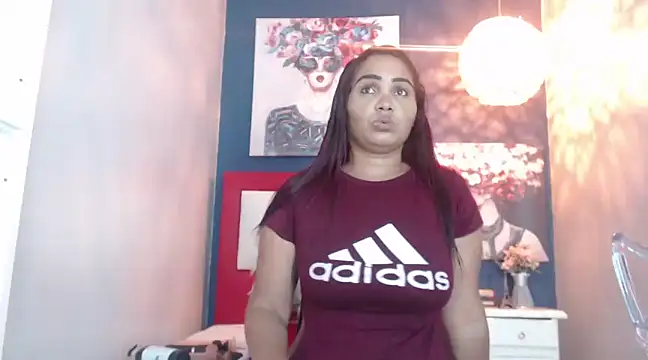 SofiaSexy  online show from 01-22-25, 05:38