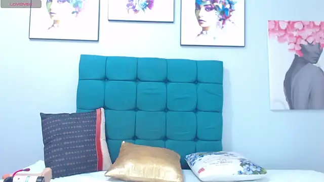 SofiaSexy  online show from 02-11-25, 09:46