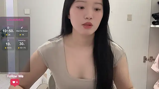 rose-u online show from 11-26-25, 01:17