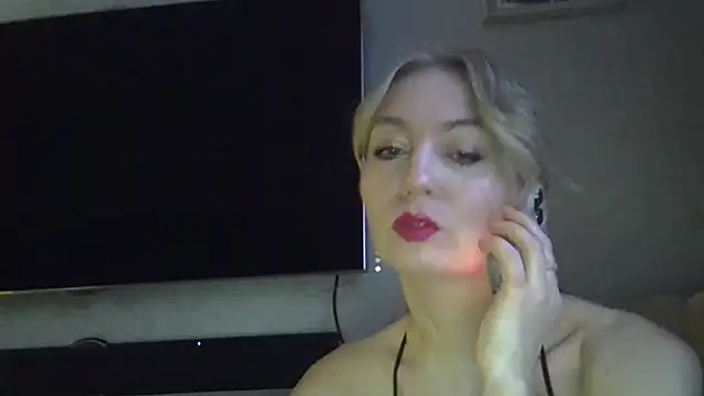 ZarinaSwift online show from 12-20-24, 04:31