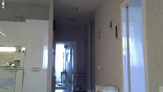 ZarinaSwift online show from 02-18-26, 04:41