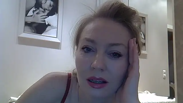 ZarinaSwift online show from 04-23-26, 04:46