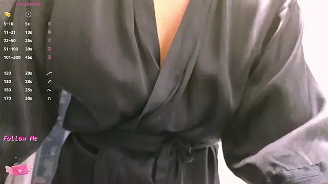 LaraSkinny online show from 06-10-26, 01:10