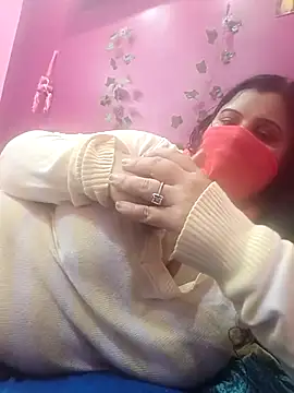 Snapshot of RESHMA_21 chatting on 10-31-25, 07:26 RESHMA 21 online show from 10-31-25, 07:26