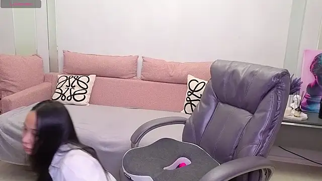  MIURA  online show from 10-08-25, 01:03