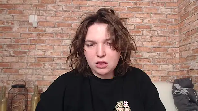 Amelia Kiss  online show from 02-18-25, 12:48