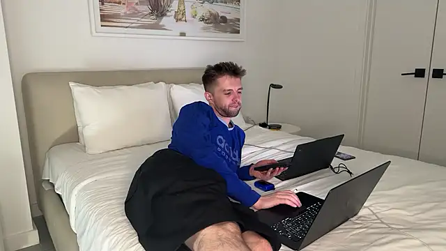 Snapshot of CupidZass chatting on 02-06-25, 12:59 CupidZass online show from 02-06-25, 12:59