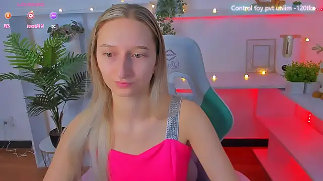 Snapshot of _Ri_na_ chatting on 12-27-24, 06:35  Ri na  online show from 12-27-24, 06:35