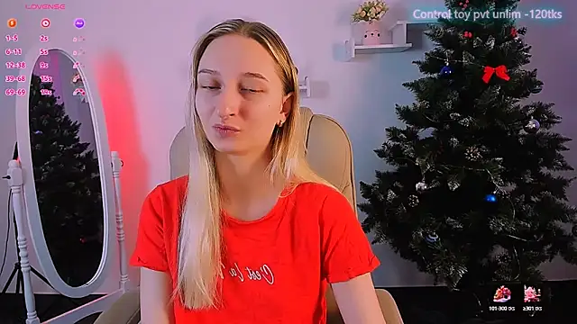 Snapshot of _Ri_na_ chatting on 01-08-25, 06:41  Ri na  online show from 01-08-25, 06:41