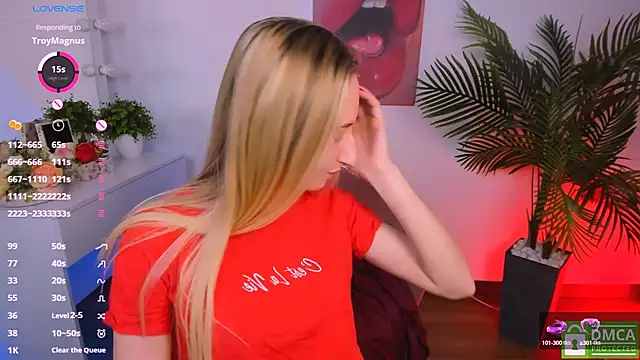 Snapshot of _Ri_na_ chatting on 02-03-25, 09:41  Ri na  online show from 02-03-25, 09:41