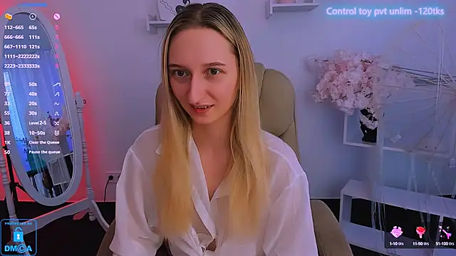 Snapshot of _Ri_na_ chatting on 02-09-25, 12:41  Ri na  online show from 02-09-25, 12:41