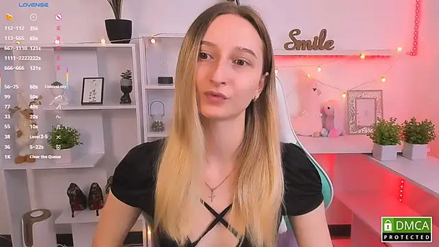 Snapshot of _Ri_na_ chatting on 09-17-25, 05:42  Ri na  online show from 09-17-25, 05:42