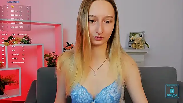 Snapshot of _Ri_na_ chatting on 10-03-25, 05:26  Ri na  online show from 10-03-25, 05:26