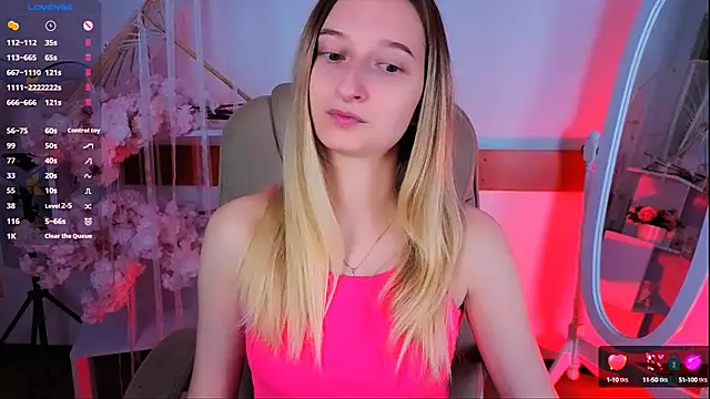 Snapshot of _Ri_na_ chatting on 10-15-25, 05:18  Ri na  online show from 10-15-25, 05:18