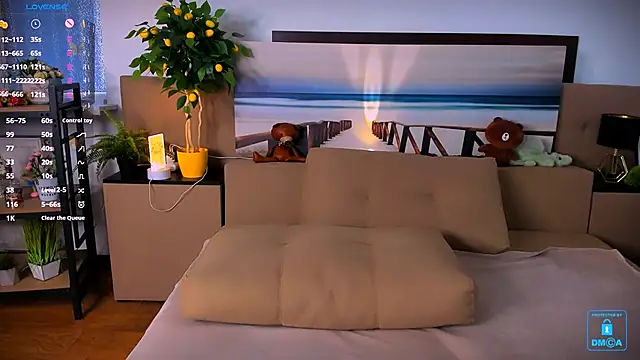 Snapshot of _Ri_na_ chatting on 10-24-25, 05:15  Ri na  online show from 10-24-25, 05:15