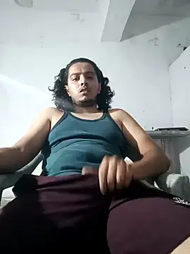 Snapshot of PlayboyAjay024 chatting on 12-31-24, 01:30 PlayboyAjay024 online show from 12-31-24, 01:30