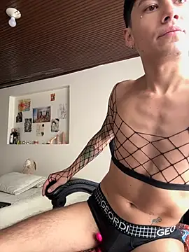 Amahd696 online show from 10-17-25, 02:52