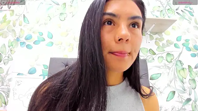 atilanadiaz7 online show from 03-03-25, 02:26