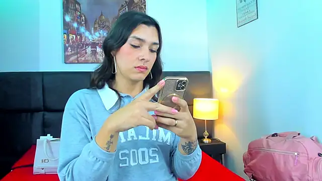 Snapshot of Camila_Coxx chatting on 01-11-25, 05:41 Camila Coxx online show from 01-11-25, 05:41