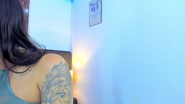 Snapshot of Camila_Coxx chatting on 01-14-25, 10:59 Camila Coxx online show from 01-14-25, 10:59